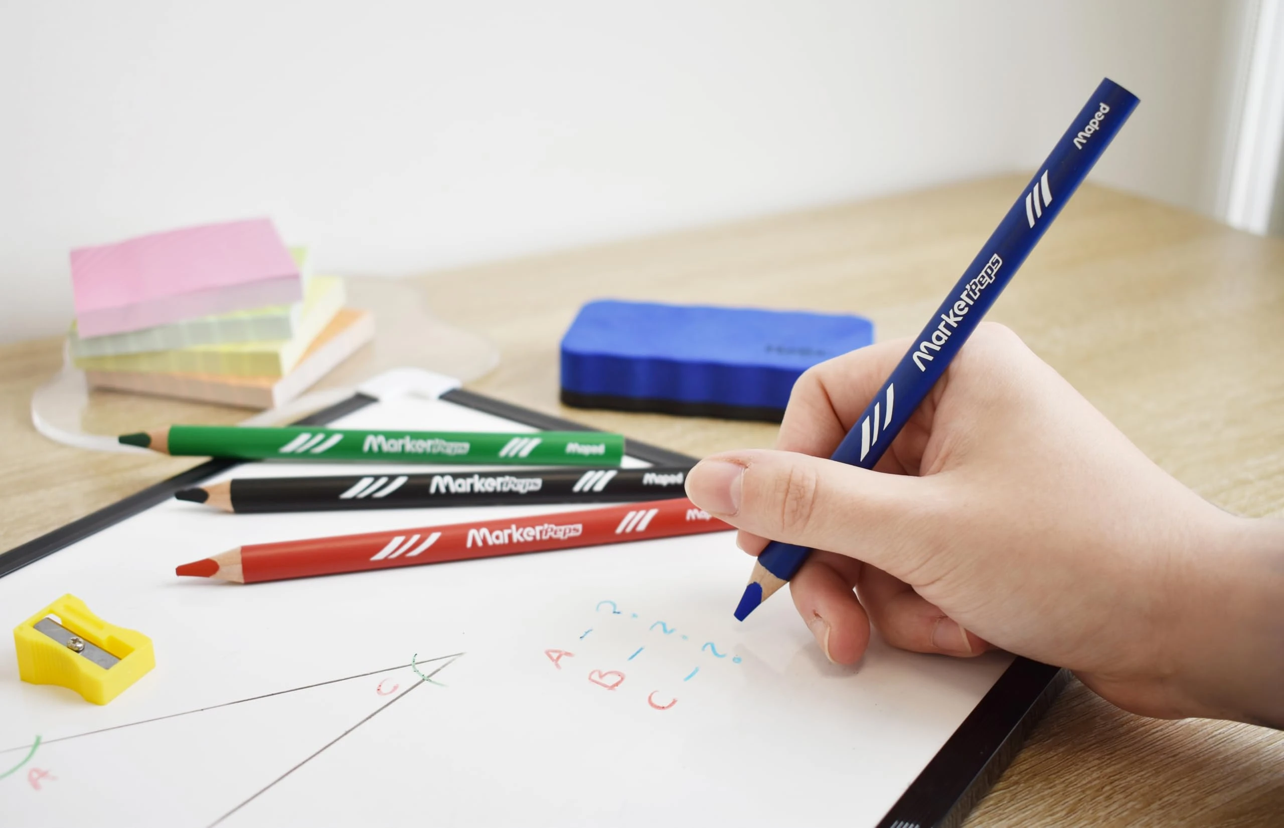 Crayons Ardoise Zootopie Maped Marker'peps Wood 4 Couleurs + Taille-crayons – Image 2